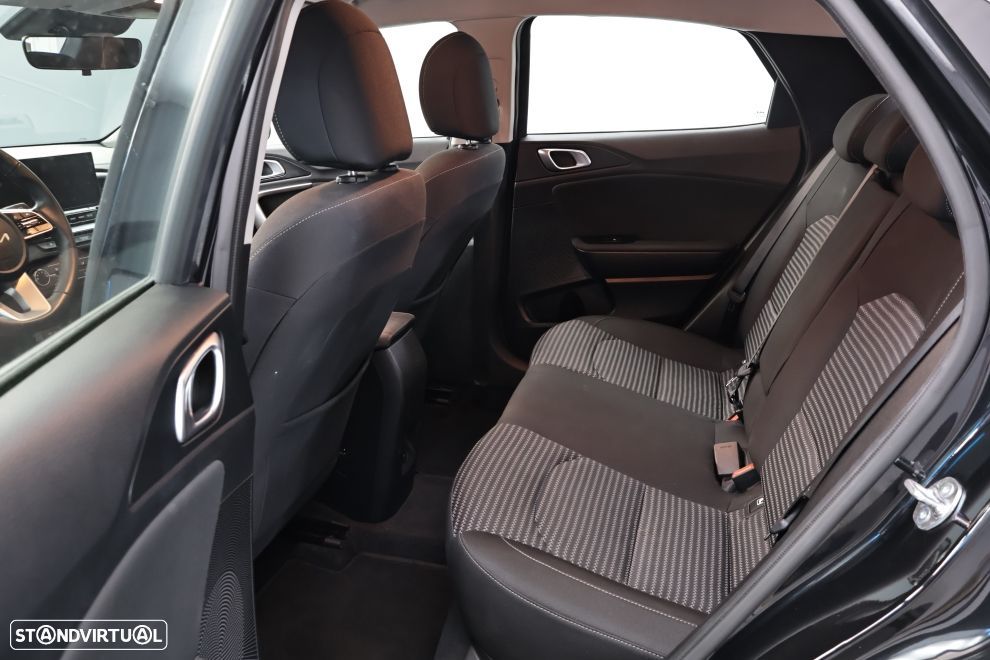 Kia XCeed 1.0 T-GDI Dynamic+ - 25