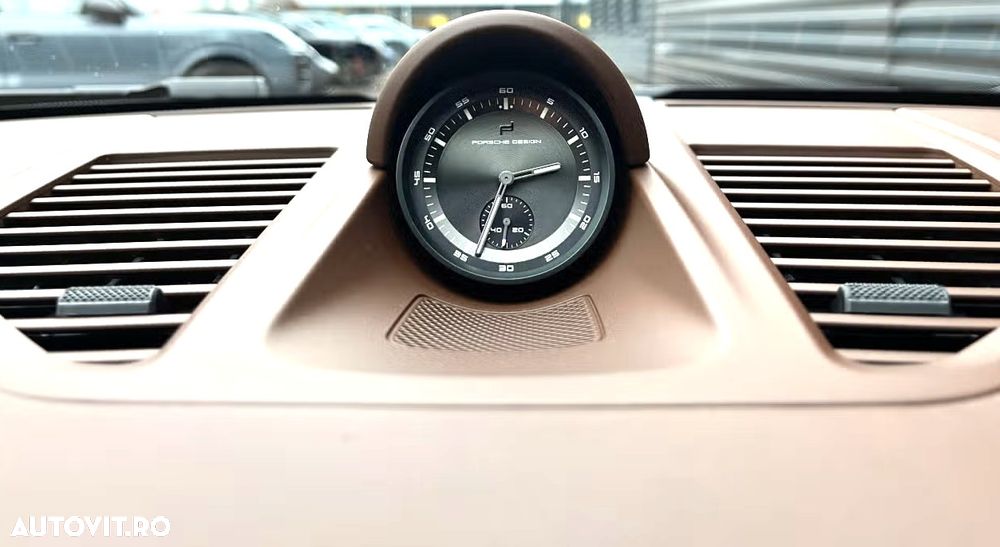 Porsche 911 Carrera 4S PDK - 14