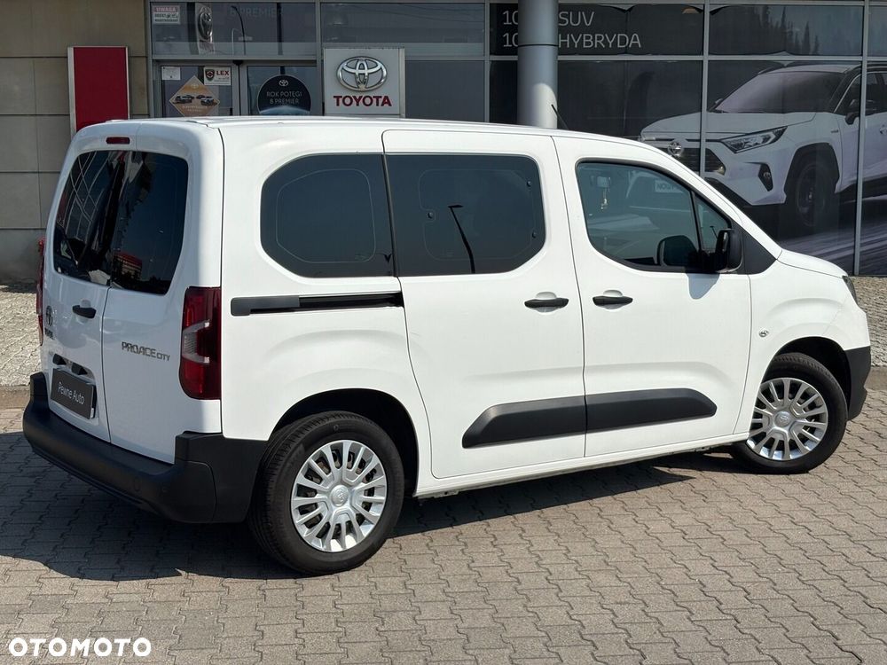 Toyota Proace City Verso 1.5 D-4D Combi - 5