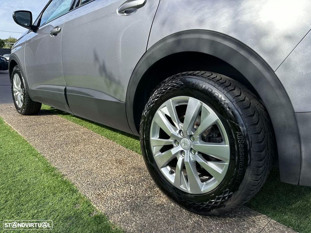 Peugeot 5008 1.2 PureTech Allure - 22