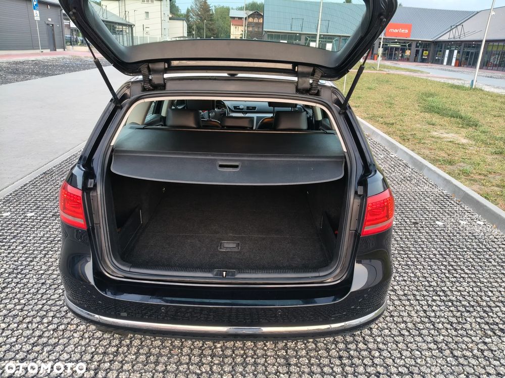Volkswagen Passat 2.0 TDI Highline DSG - 8