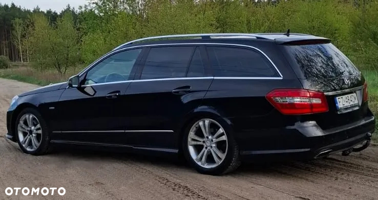 Mercedes-Benz Klasa E 350 CGI BlueEffICIENCY Avantgarde - 3