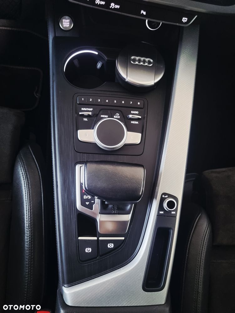 Audi A4 Limousine 2.0 TDI S tronic - 12
