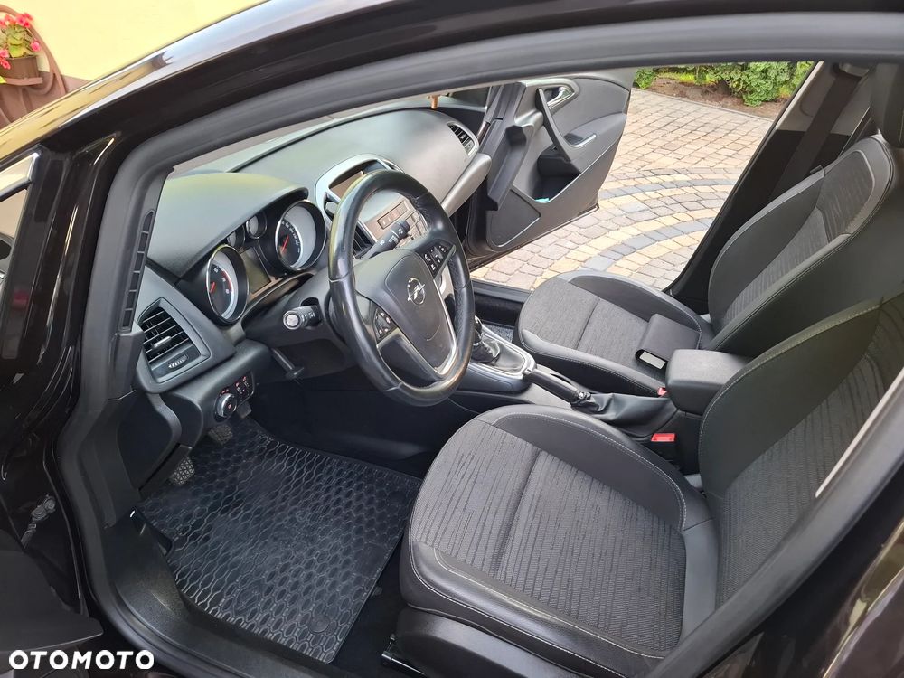 Opel Astra 1.4 T Energy EU6 - 19