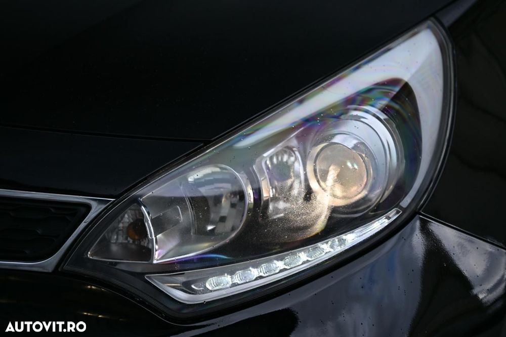 Kia Rio 1.1 CRDI Spirit - 10