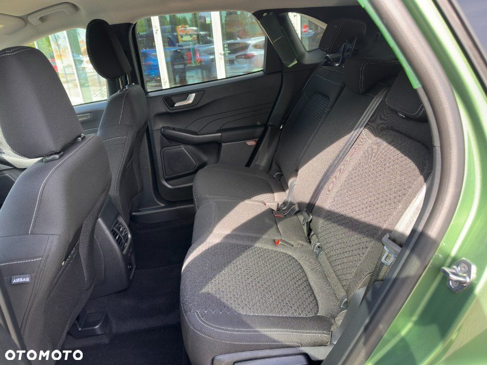 Ford Kuga - 23