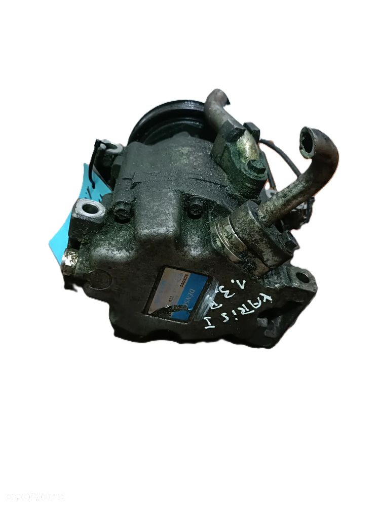 TOYOTA YARIS I 99-05 r. 1,3 l. SPRĘŻARKA kompresor klimatyzacji DENSO * - 3
