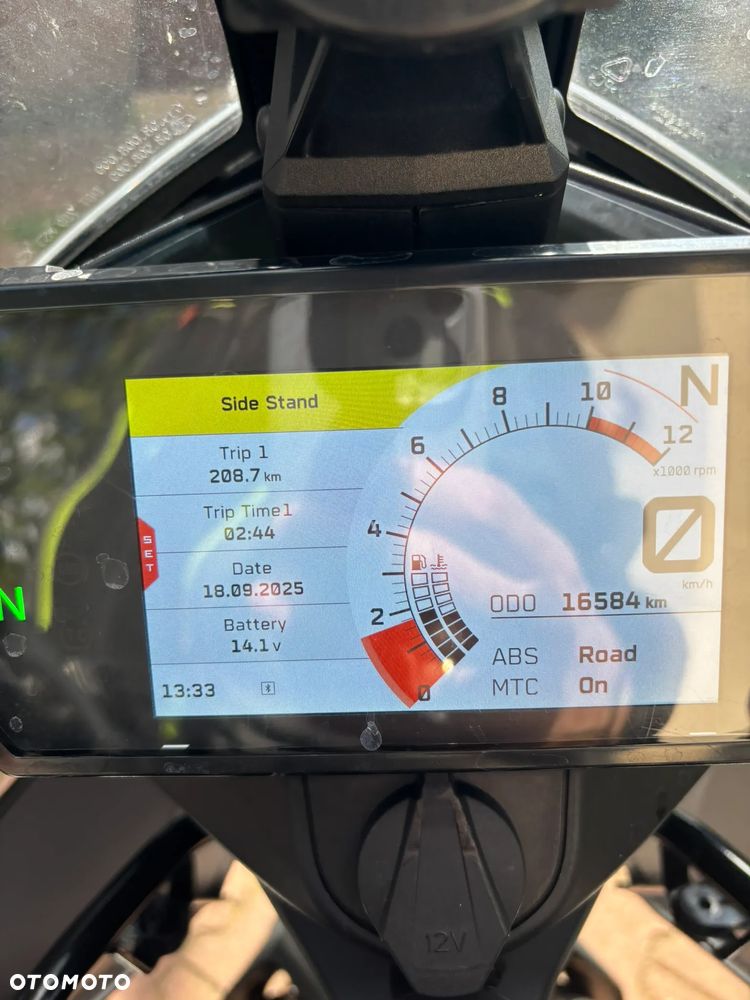 KTM Adventure - 9