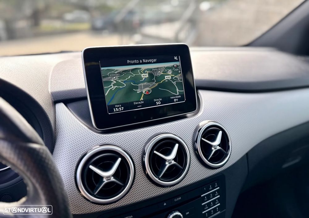 Mercedes-Benz B 180 d Style - 23