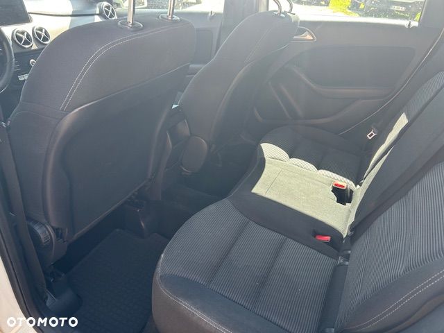 Mercedes-Benz Klasa B 180 (CDI) d 7G-DCT - 6