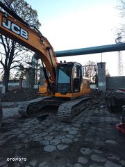 JCB 220 X LC