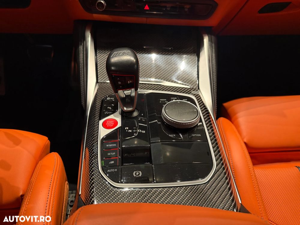 BMW M3 Competition M xDrive - 24