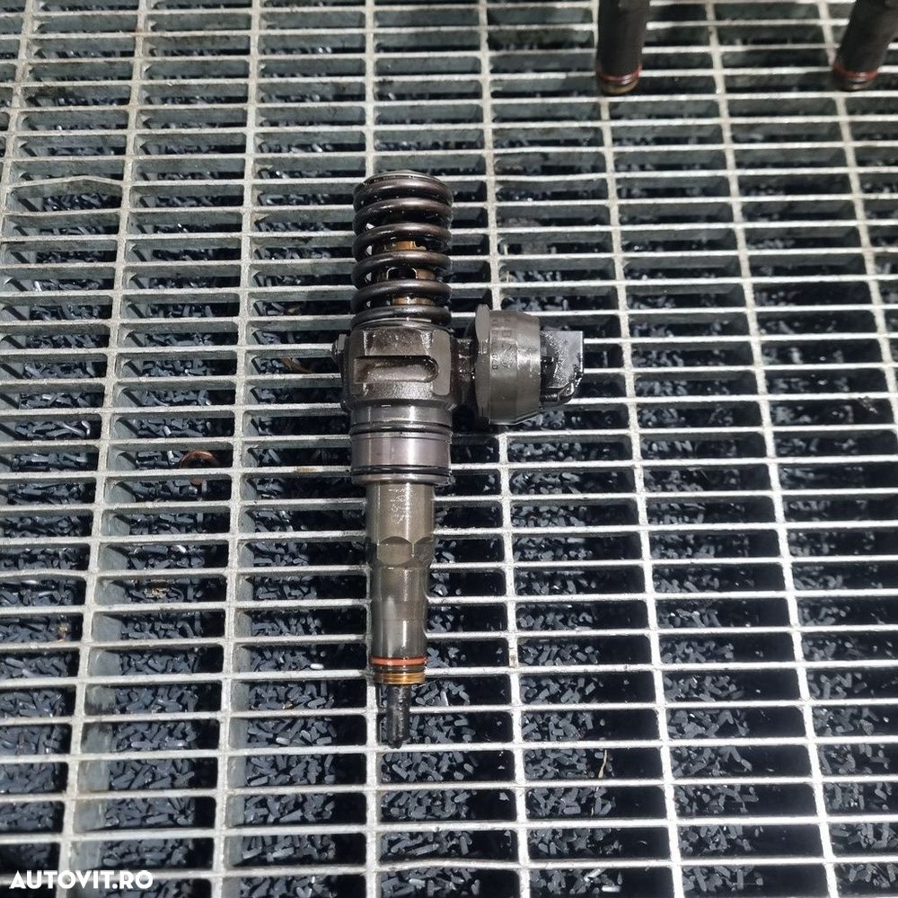 Injector Volkswagen Touareg 7L 2.5 TDI 2003 - 2006 174CP BAC (1460) Diesel 0414720228 - 2