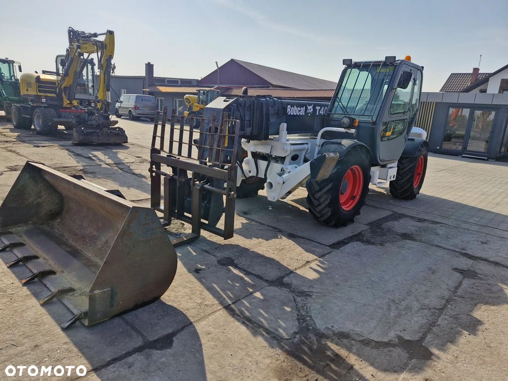 Bobcat T40140 - 3