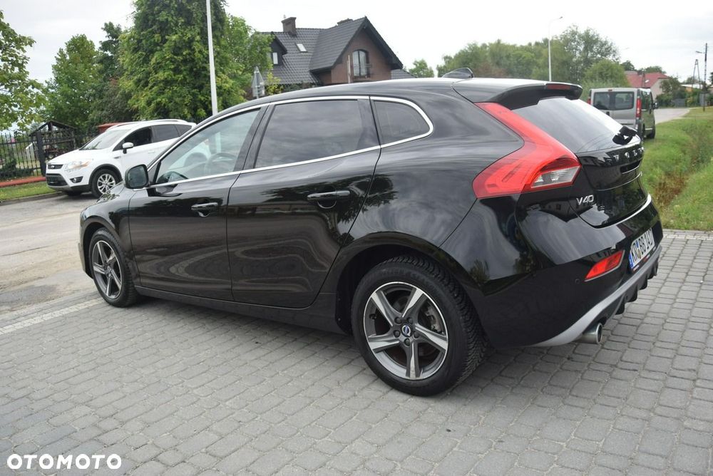 Volvo V40 D2 - 15