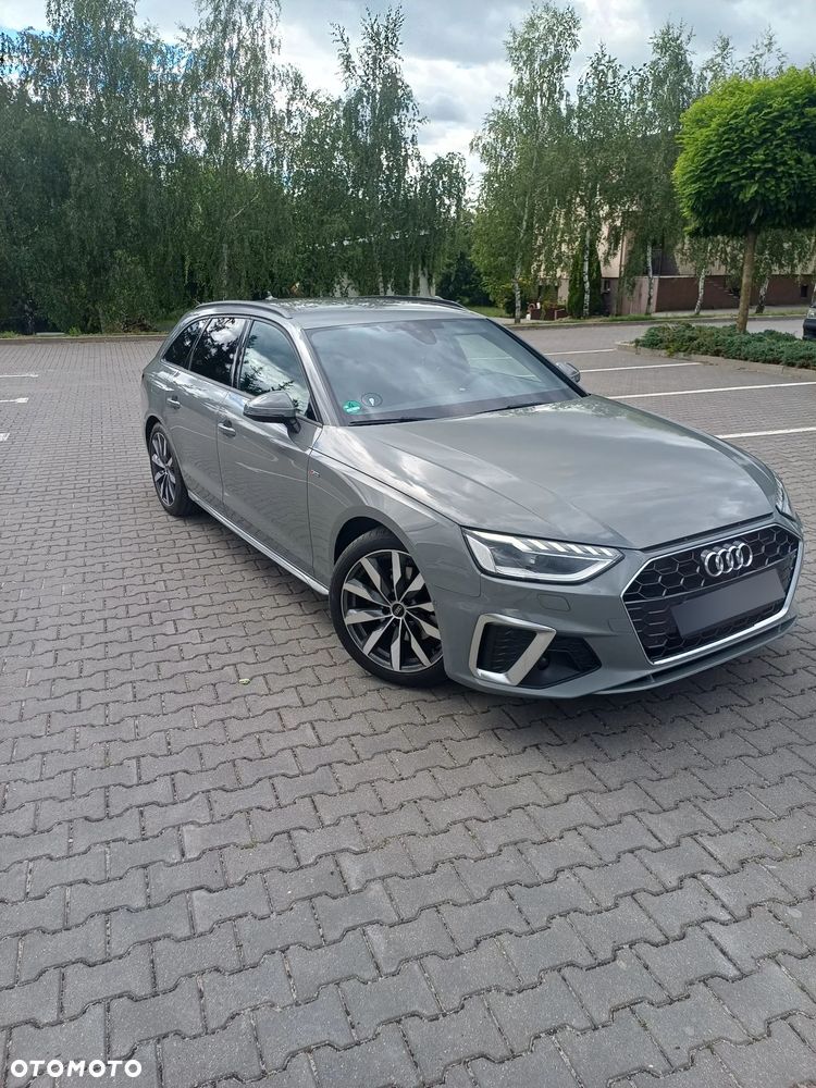 Audi A4 Avant - 1