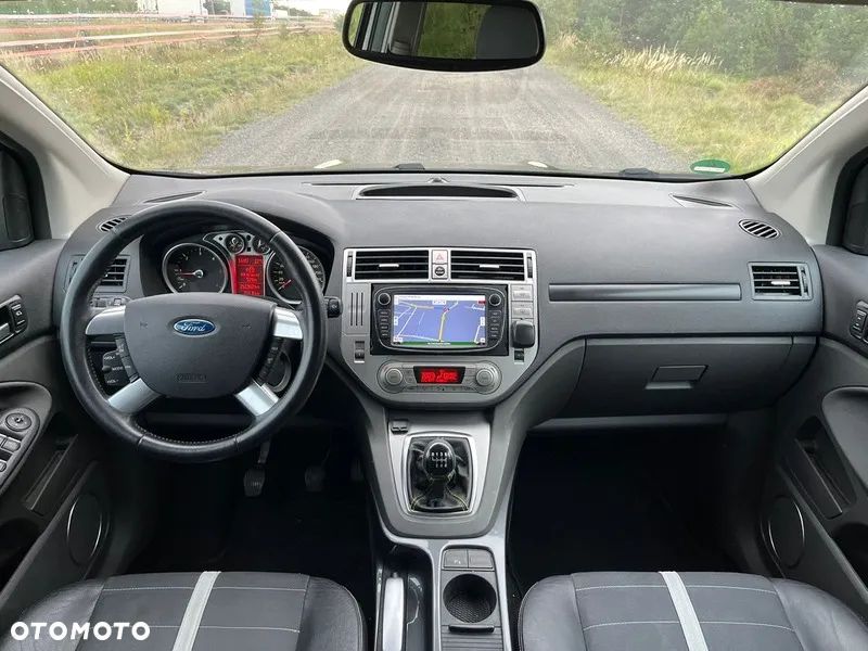 Ford Kuga 2.0 TDCi Titanium - 9