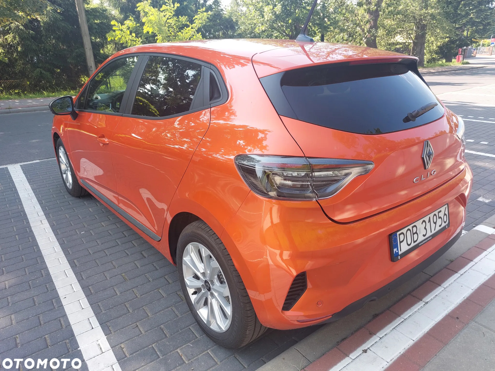 Renault Clio 1.0 TCe Evolution - 9