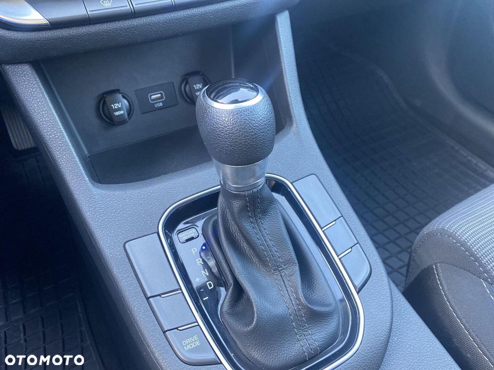 Hyundai i30 - 23