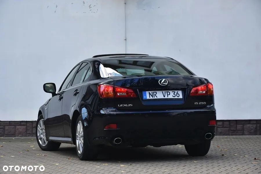 Lexus IS 250 Prestige - 9