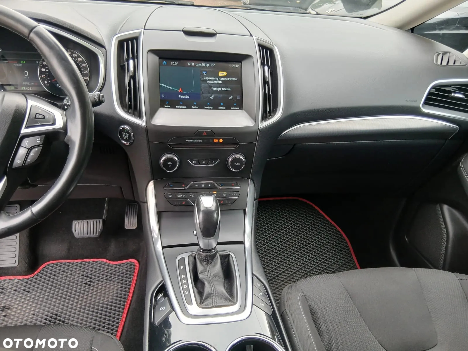 Ford S-Max - 24