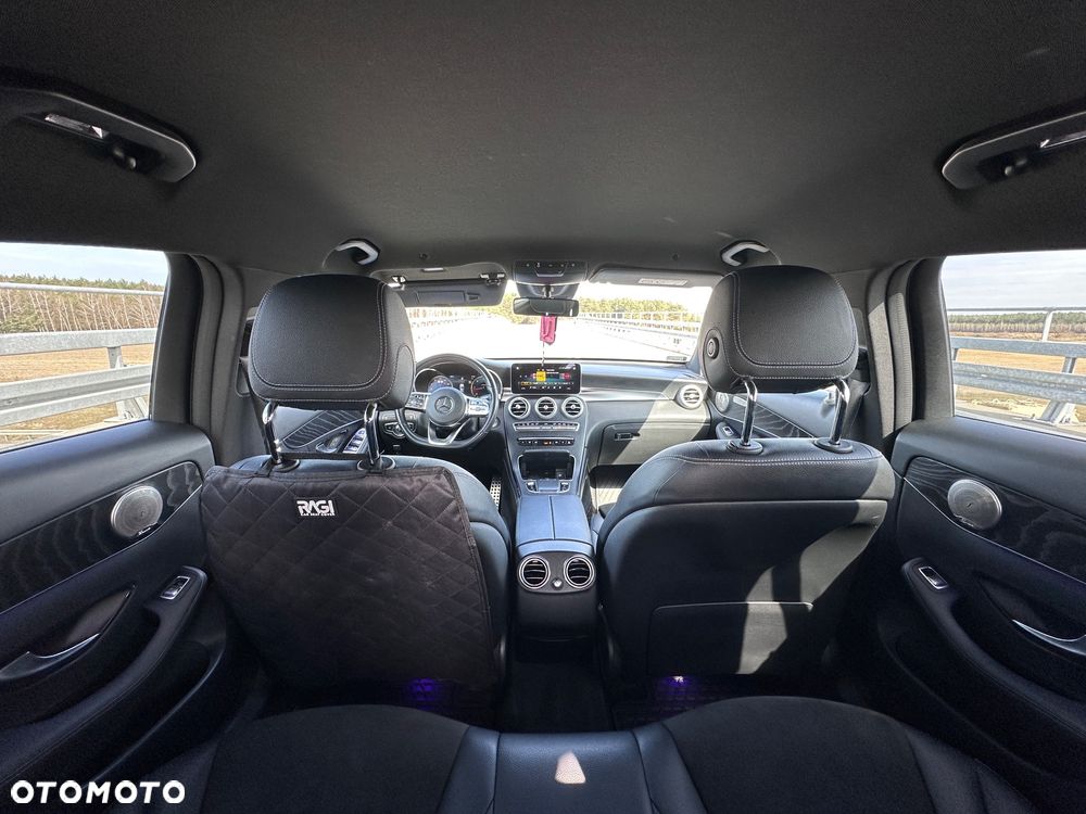 Mercedes-Benz GLC 200 d 4Matic 9G-TRONIC AMG Line Plus - 19