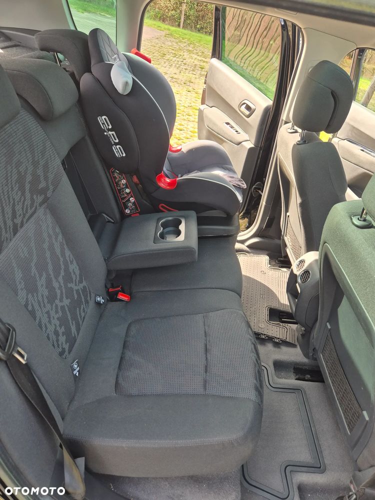 Peugeot 3008 1.6 HDi Trendy - 23