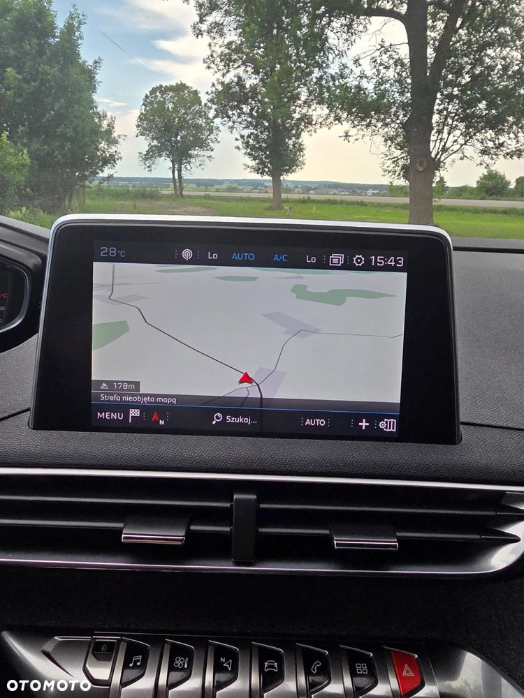 Peugeot 5008 1.6 THP Active S&S EAT6 - 17
