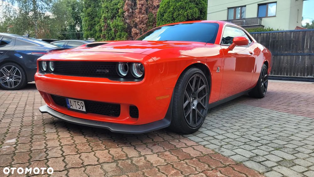Dodge Challenger 6.4 Scat Pack - 2