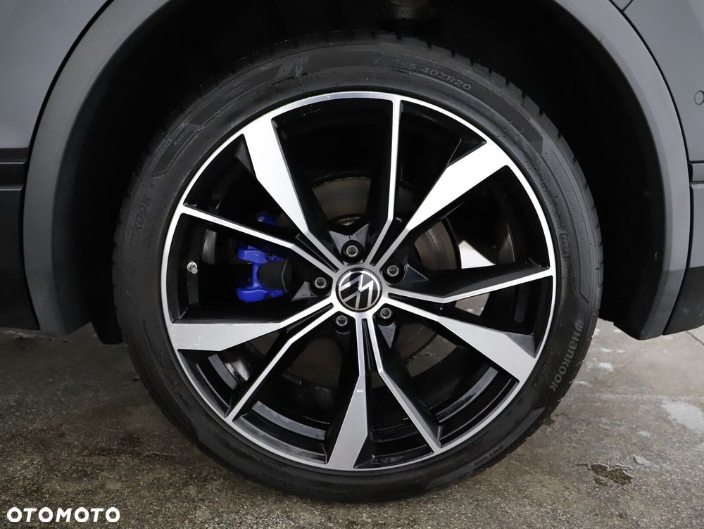 Volkswagen Tiguan - 24