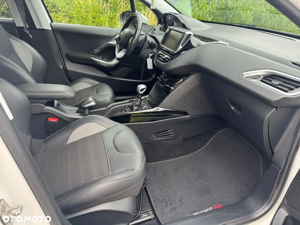 Peugeot 2008 - 33