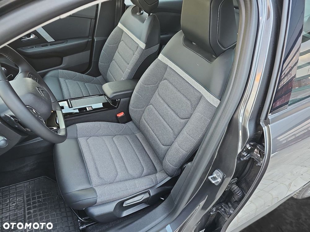 Citroën C4X - 18