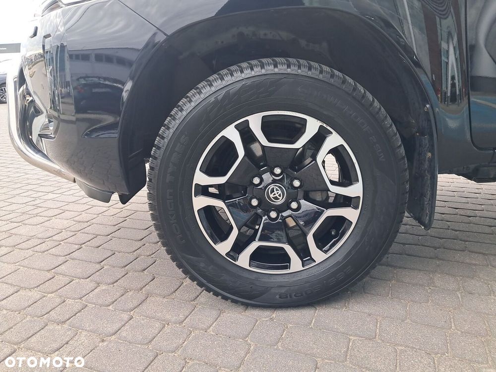 Toyota Hilux 2.8 D-4D Double Cab SR5 4x4 - 10