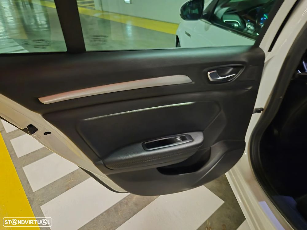 Renault Mégane Sport Tourer 1.5 Blue dCi Bose Edition - 41