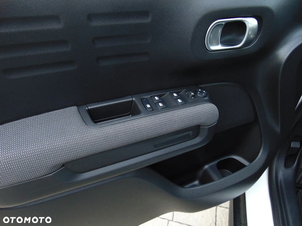 Citroën C3 Aircross BlueHDI 110 Stop & Start SHINE - 22