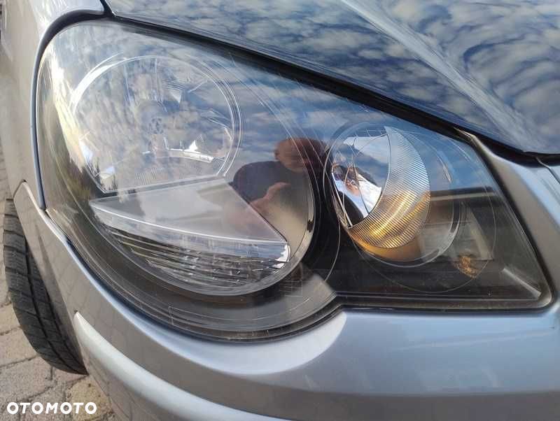 Volkswagen Polo - 8