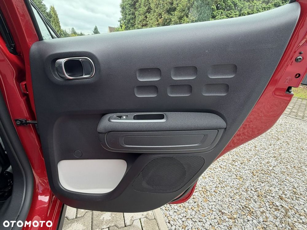 Citroën C3 1.2 PureTech Shine S&S EAT6 - 34