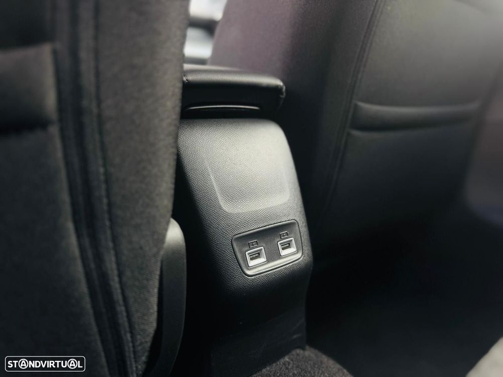 Peugeot 208 1.2 PureTech Allure Pack EAT8 - 29