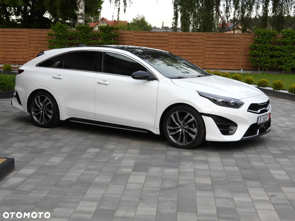 Kia ProCeed 1.5 T-GDI DCT7 OPF GT LINE - 22