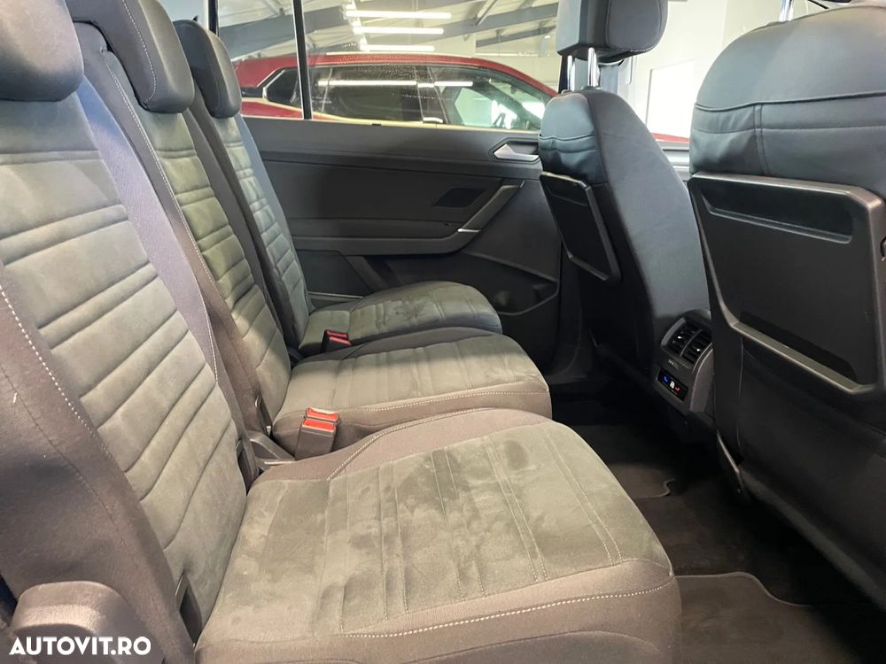 Volkswagen Touran 1.5 TSI DSG Highline - 15