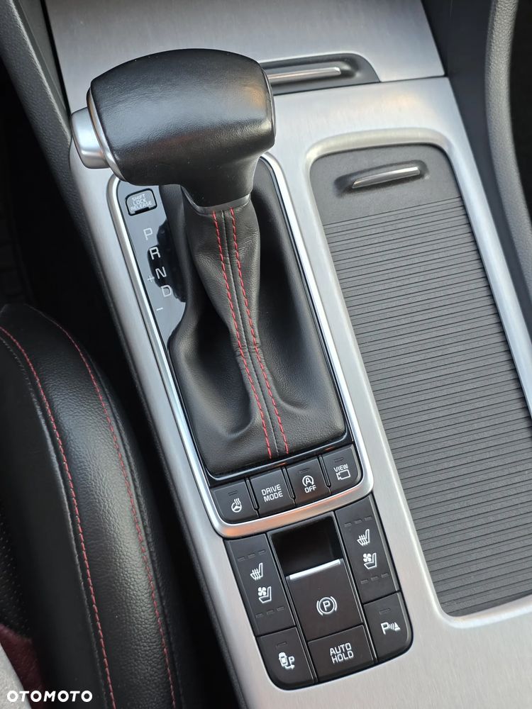 Kia Optima - 23
