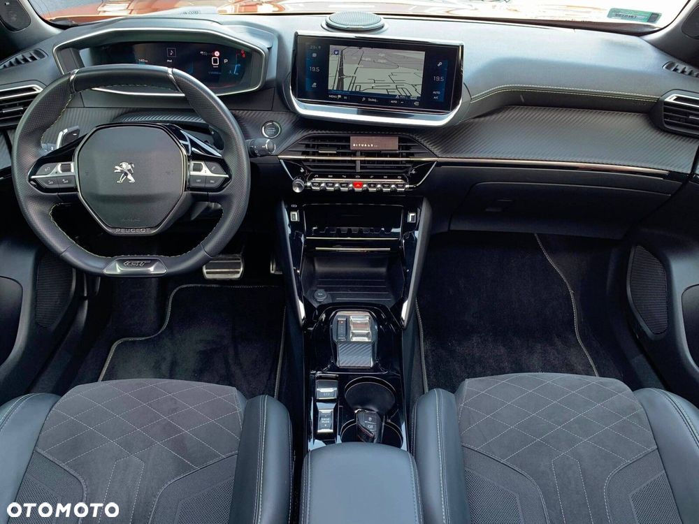 Peugeot 2008 1.2 PureTech GT Pack S&S EAT8 - 14