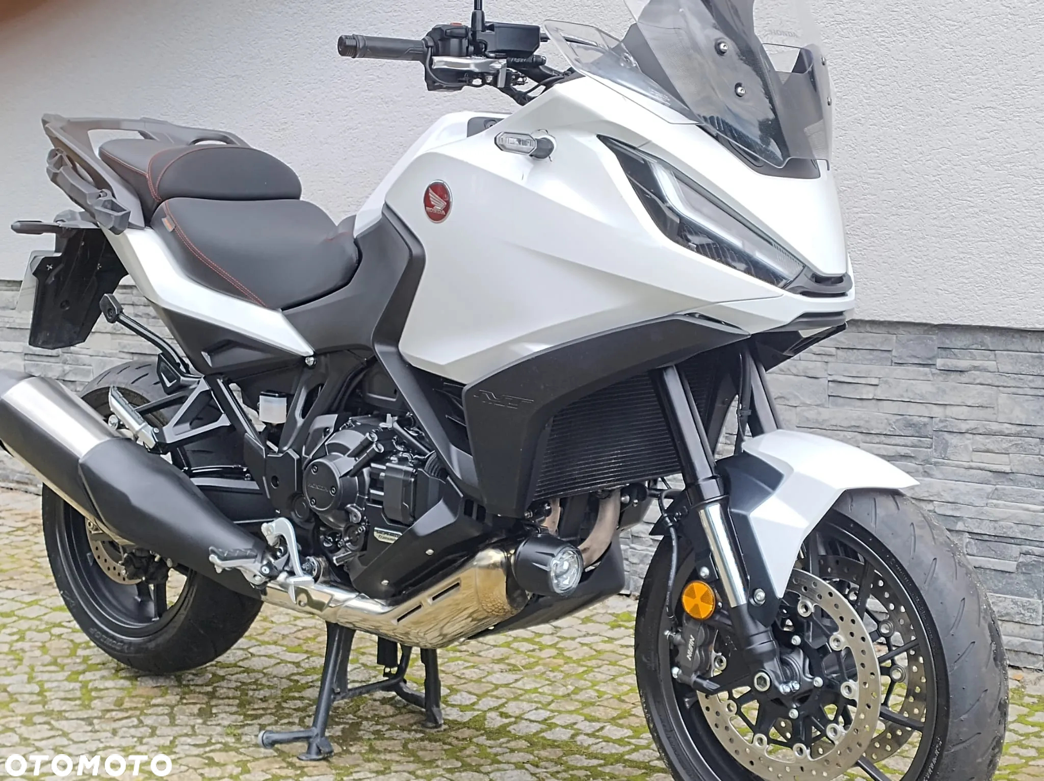 Honda NT - 4