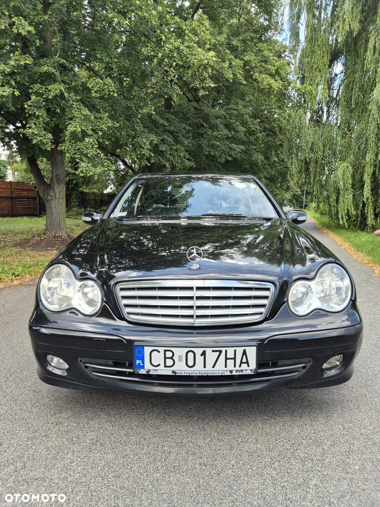 Mercedes-Benz Klasa C 180 Kompressor Classic - 27