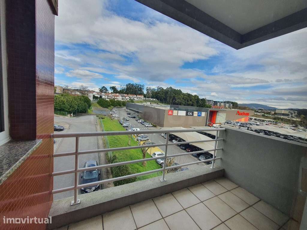 Apartamento T2 - Edifício Palmeira - Grande imagem: 5/15