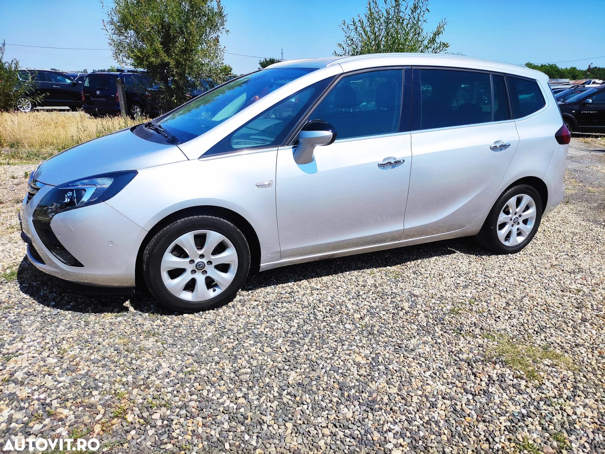 Opel Zafira - 1