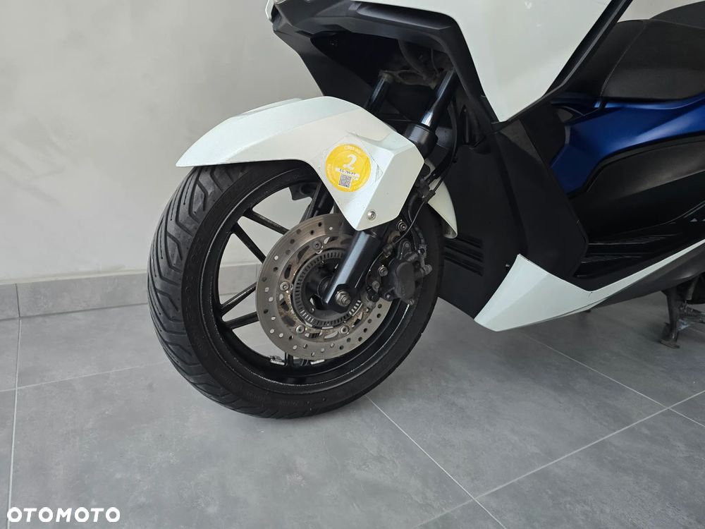 Honda NSS - 19