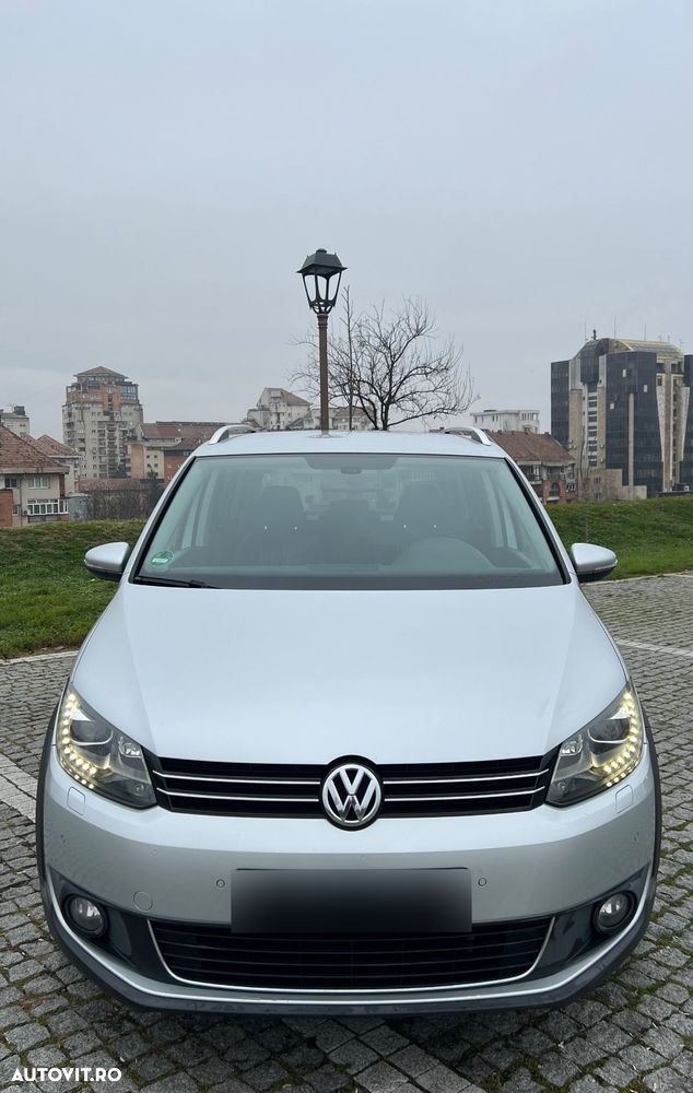 Volkswagen Touran 2.0 TDI DPF Cross - 13