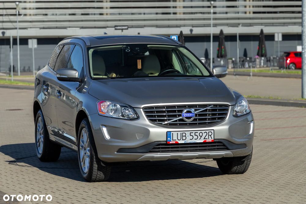 Volvo XC 60 - 1