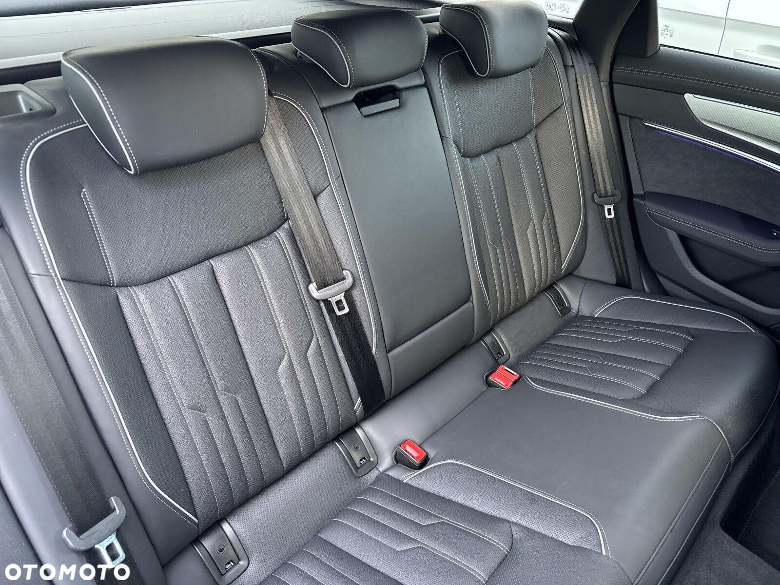 Audi A6 Allroad - 30